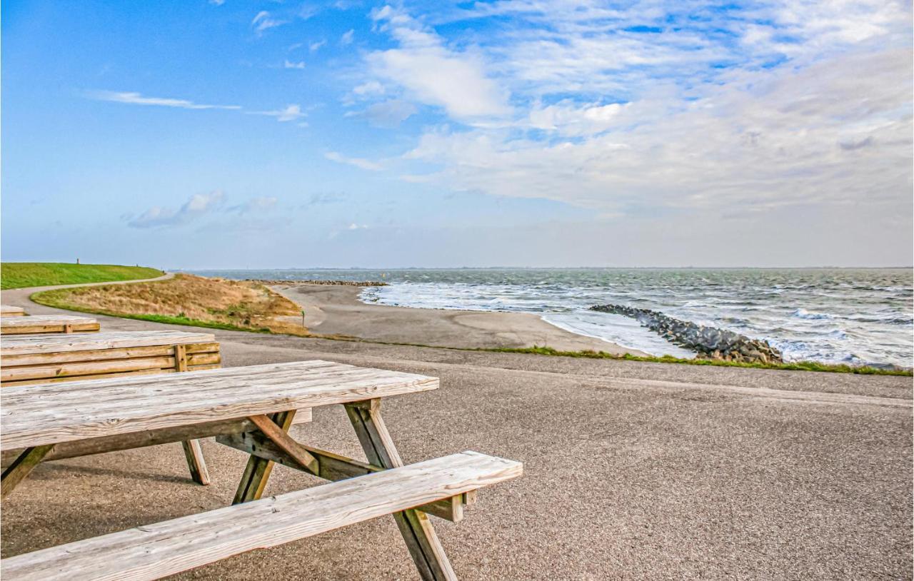 Vakantiehuis Amazing In With Outdoor Swimming Pool, Wifi&3 Bedrooms *